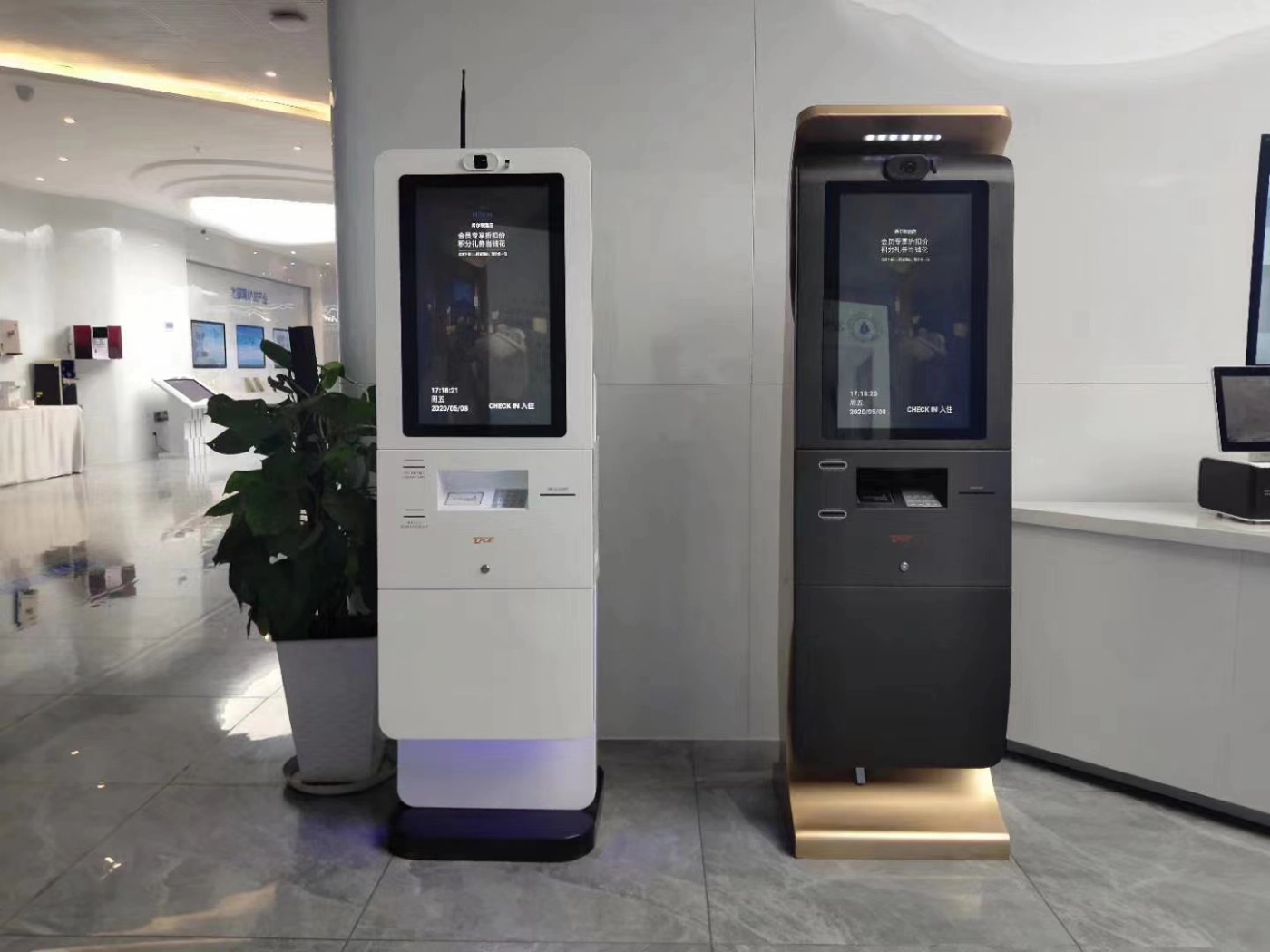 Hotel Kiosk TTCE-HT141-AW